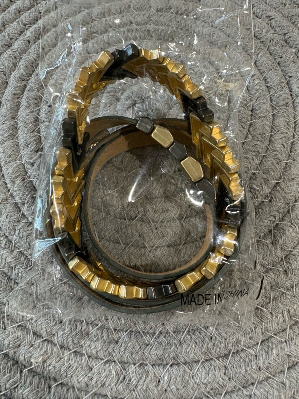 ⭐️ 5/$25 Leather Wrap Bracelet with Gold & Black Chevron Accents - Picture 2 of 2
